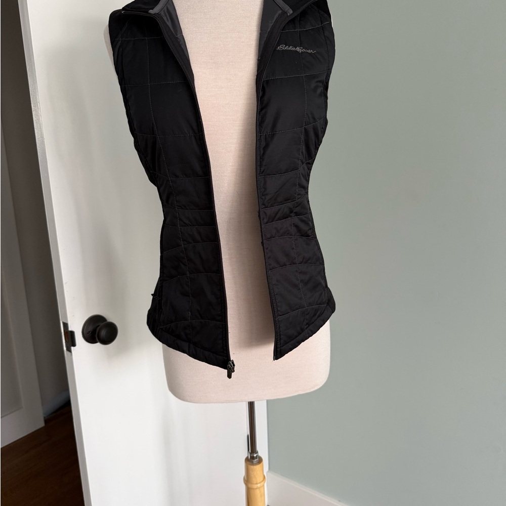 Eddie Bauer Women's Black Vest